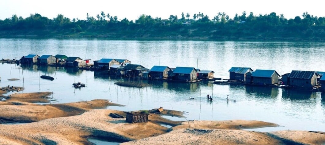 maisons flottantes de Koh Trong sur le Mékong face à Kratie