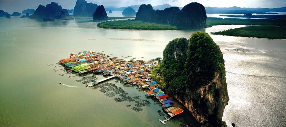 Village des gitans de la mer de Koh Panyi dans la baie de Phang Nga