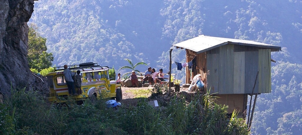 Trajets en jeepney sur les routes de montagnes qui relient les villages de la région de Banaue