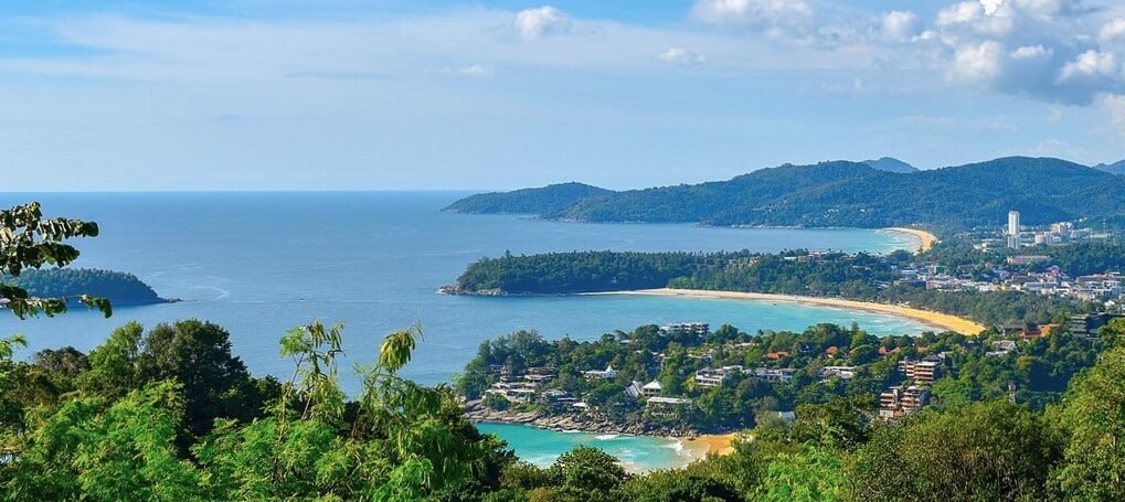 Panorama sur les différentes plages de la côte ouest de Phuket