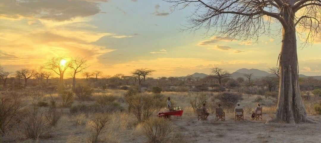Apério au coucher du soleil après un safari dans le parc de Ruaha