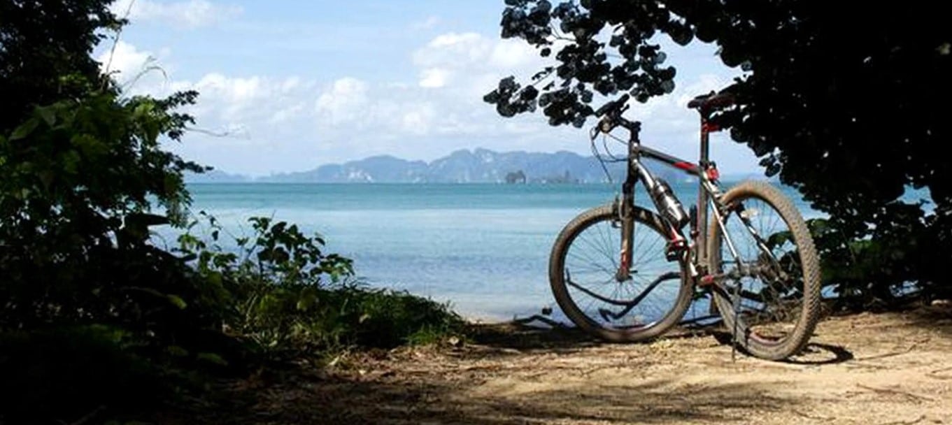 Ne pas manquer de faire le tour de Koh Yao à vélo ou en scooter